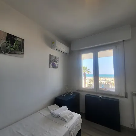 Sea Sunrise Апартаменты *