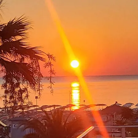Apartment Sea Sunrise